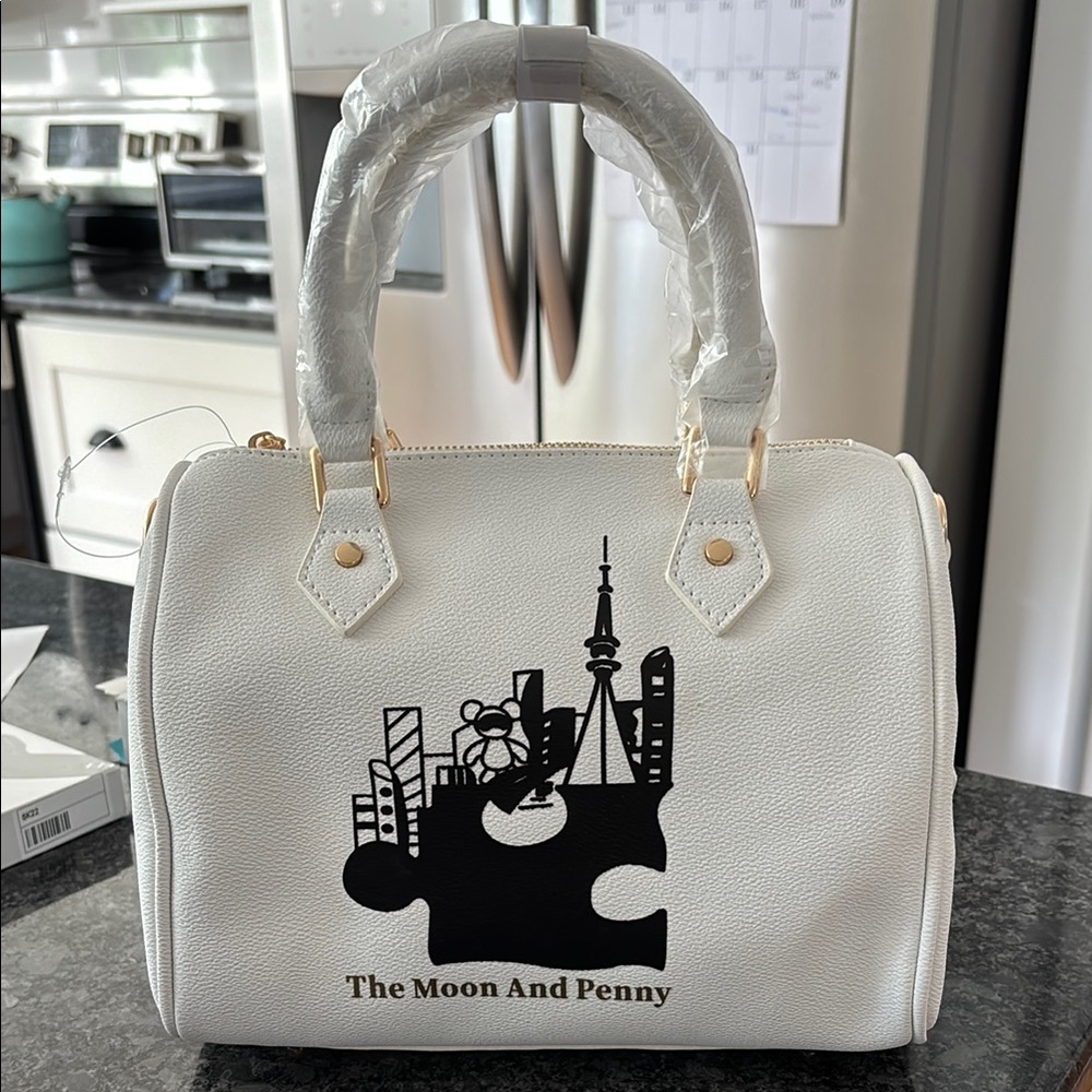 The Moon and Penny Satchel